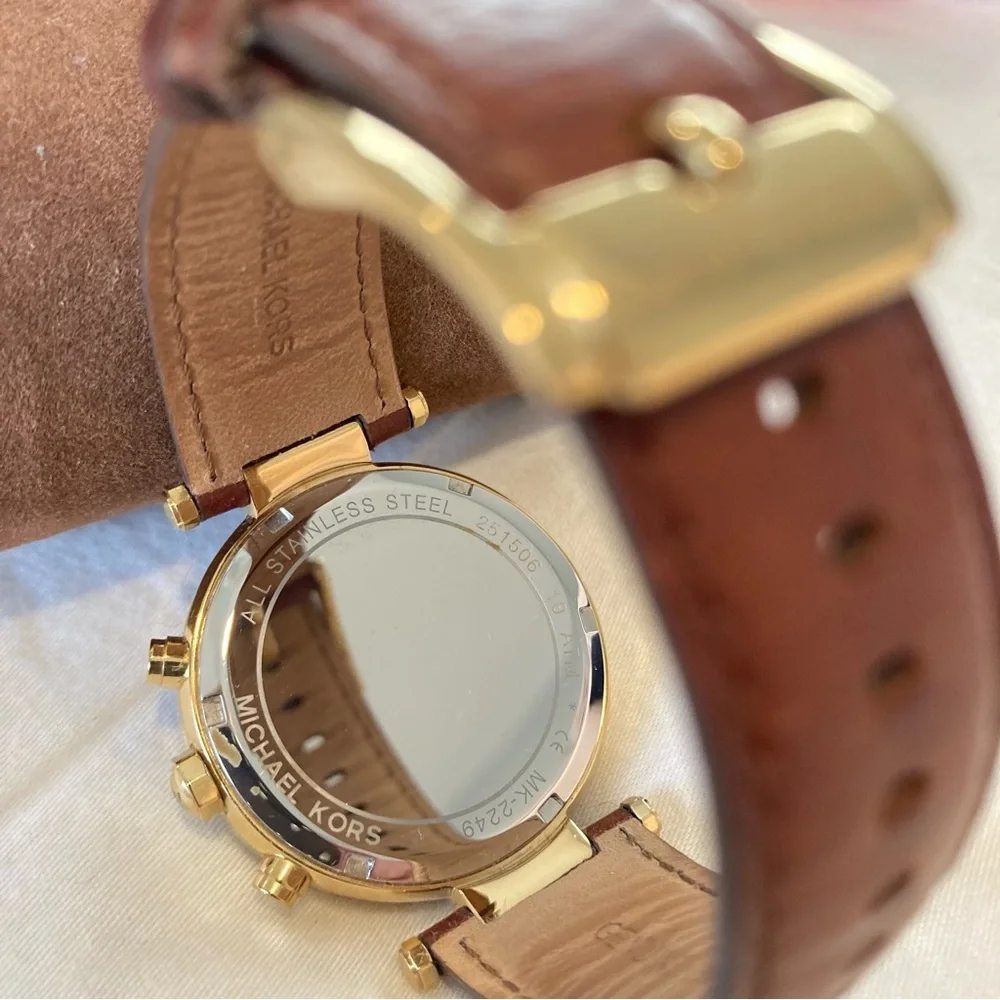 NIB - MICHAEL KORS Watch Gold tone, Brown Leather Strap with Crystals - Picture 5 of 9